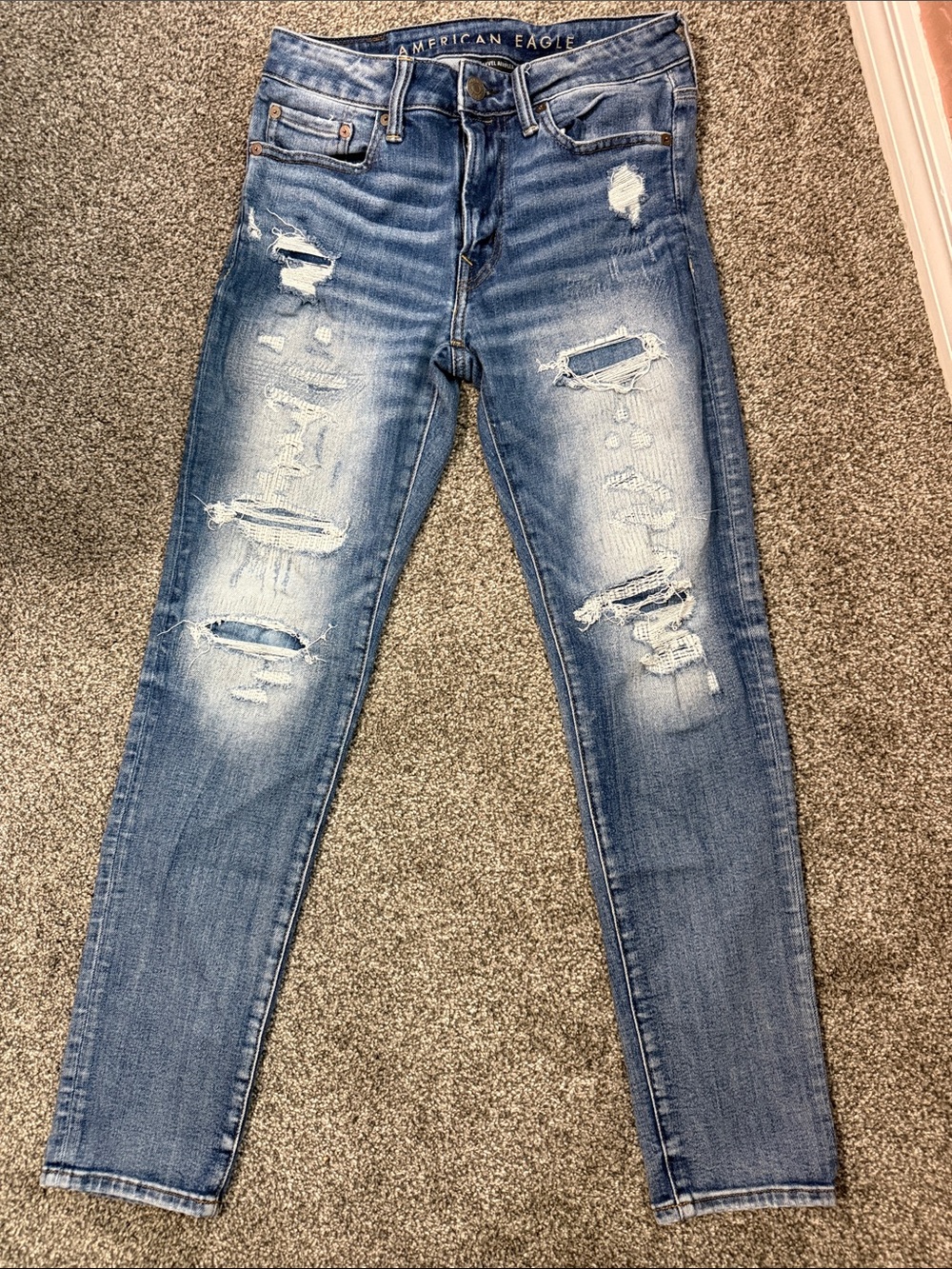 American Eagle Outfitters Light Blue Ripped Mens Slim Jeans 29x30